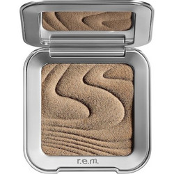 r.e.m beauty Hypernova Satin Matte Out Of Office Bronzer Powder 10gr
