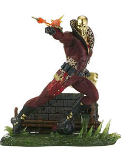 Diamond Select Toys G.I. Joe Destro Exclusive 25cm