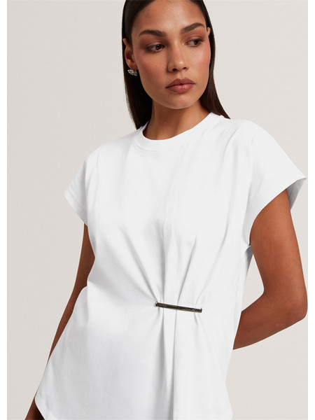 Γυναικείο T-Shirt Με Καρφίτσα Λογότυπο Λευκό TEALLY Ted Baker 284416-White
