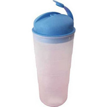 Σεικερ πλαστικό 500ml μπλε με καπάκι ασφαλείας και τρύπα για καλαμάκι 8.5x19εκ. - For Home