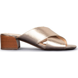 Clarks Γυναικεία Πέδιλα Δερμάτινα Χρυσά με Χοντρό Χαμηλό Τακούνι 26159454