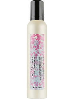 Davines This is a Curl Moisturizing Αφρός Μαλλιών για Μπούκλες Δυνατό Κράτημα 250ml