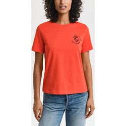 GANT WOMAN T-SHIRT ΚΟΝΤΟΜΑΝΙΚΟ ΚΟΡΑΛΙ ΜΕ ΛΑΙΜΟΚΟΨΗ ΚΑΙ LOGO ΣΤΟ ΣΤΗΘΟΣ ΚΑΝΟΝΙΚΗ ΓΡΑΜΜΗ