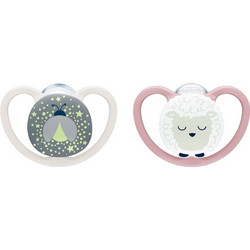 Nuk Perfect Match Air Night Ορθοδοντικές Πιπίλες Σιλικόνης Νυκτός 0-6m Προβατάκι Πασχαλίτσα Μπεζ Ροζ 2τμχ