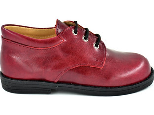 Derbies & Brogues σε δέρμα μπορτώ