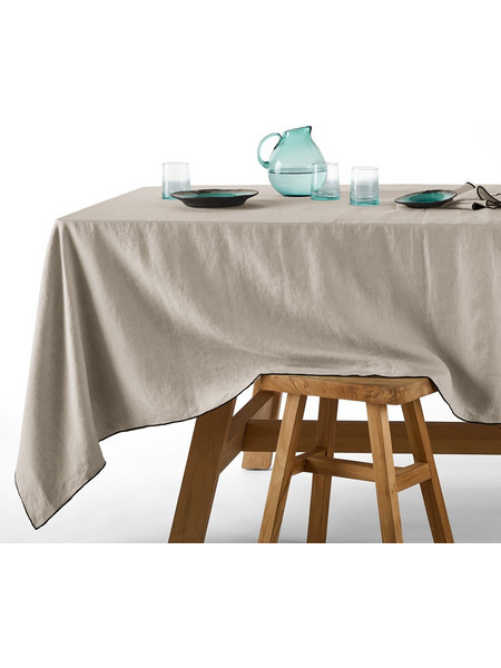 Τραπεζομάντηλο Suzy 150x150 cm