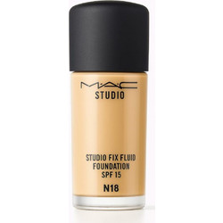 M·A·C Studio Fix Fluid NC18 Liquid Make Up SPF15 30ml