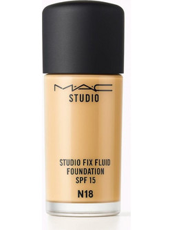 M·A·C Studio Fix Fluid NC18 Liquid Make Up SPF15 30ml