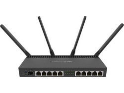 MikroTik RB4011iGS+RM