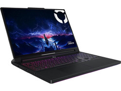 Lenovo Legion Pro 7 16IAX10H (Ultra 9-275HX/64GB/1TB SSD/GeForce RTX 5070 Ti 12GB/FreeDos)