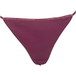 Hanro Γυναικείο String με Δαντέλα Μπορντό 2412-0371