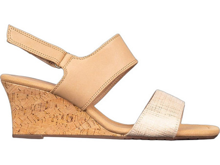 Clarks Kyarra Καλοκαιρινές Γυναικείες Πλατφόρμες Χαμηλές Δερμάτινες Μπεζ 26171239