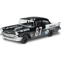 Revell 57 Chevy Black Widow Συναρμολογούμενο Πλαστικό Μοντέλο Αυτοκίνητου 1:25