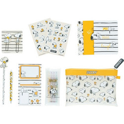 Peanuts Snoopy stationery kit