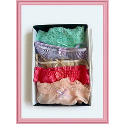 Milena By Paris Mystery Box Mix Γυναικείο Sexy String με Δαντέλα Πολύχρωμο GB-014
