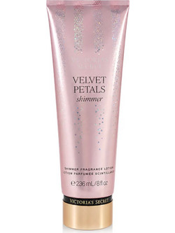 Victoria's Secret Velvet Petals Shimmer Fragrance Ενυδατική Lotion Σώματος 236ml