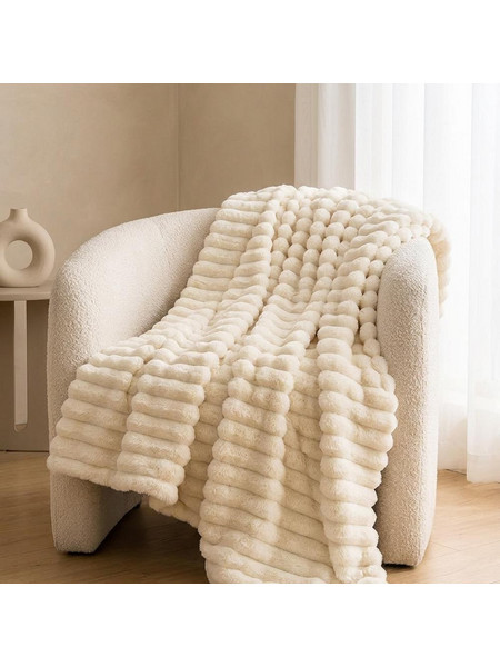 Κουβέρτα faux fur λευκή 150x200εκ