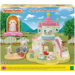 Sylvanian Families Αρένα Άμμου & Πισίνα Βρεφονηπιακού Σταθμού