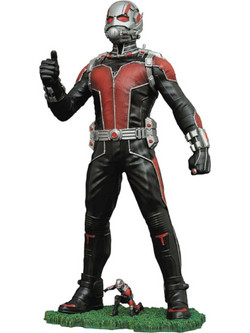 Diamond Select Toys Marvel Gallery Ant-Man 23cm
