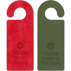Next επιγραφή Do not disturb ECOLEATHER 2 όψεων 22,5x8,6εκ. κόκκινη-πράσινη. Δυνατότητα εκτύπωσης
