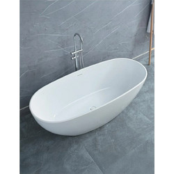 BATHTUB WITH DRAINER
