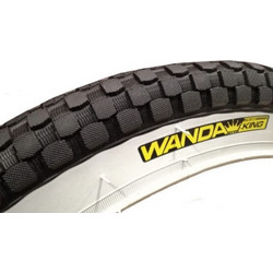 Wanda King P1178-74 20" x 2.35 Black/White