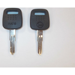 Κενο κλειδι Nissan με θεση για chip και λαμα NSN11