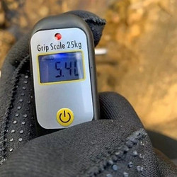 Epsealon Fish Gripper With Digital Scale (MAX 25kg)
