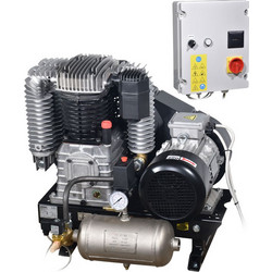 TOROS ΑΕΡΟΣΥΜΠΙΕΣΤΗΣ ΣΕ ΒΑΣΗ 7,5HP ΜΕ ΚΕΦΑΛΗ Κ30 (602117)