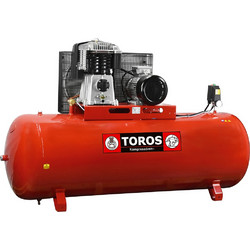 Toros 500-7.5 Κομπρεσέρ Αέρος Τριφασικό 500lt 7.5hp