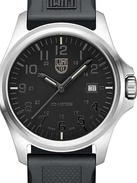 Luminox Patagonia Ανδρικό Ρολόι με Μαύρο Μεταλλικό Μπρασελέ X2.2502