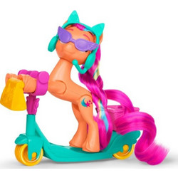 Hasbro My Little Pony Rolling Scooter Suny Starscout