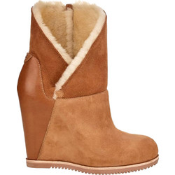 UGG Γυναικεία Μποτάκια Πλατφόρμα Suede Ταμπά με Γούνα 1105576-CHE