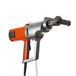 Husqvarna DM230 240V