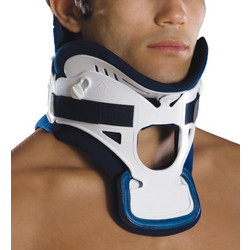 Anatomic Help Ρυθμιζόμενο Κολάρο Αυχένα Μαλακό με Οπή και Υποσιαγώνιο 0407