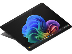 Microsoft Surface Pro Copilot+ 13" Touch (Snapdragon X Plus X1P-64-100/16GB/512GB SSD/Adreno/Windows 11)