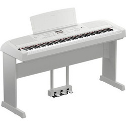 Yamaha DGX-670 Bundle Ηλεκτρικό Πιάνο Όρθιο με 88 Βαρυκεντρισμένα Πλήκτρα White