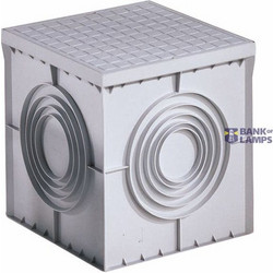 SQUARE ACCES CHAMBER 200X200X200 - FLAT KNOCKOUT BASE AND HIGH RESISTANCE LID