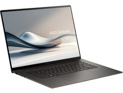 Asus Zenbook 16 UM5606GA-SR206X Touch (Ryzen AI 9 465/32GB/1TB SSD/Radeon 880M Graphics/Windows 11)