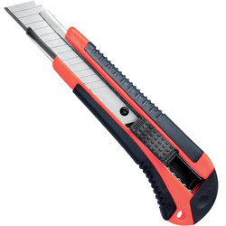 CUTTER KNIFE E-82087 18mm