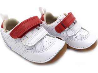 Clarks Παιδικά Sneakers Λευκά 26157627
