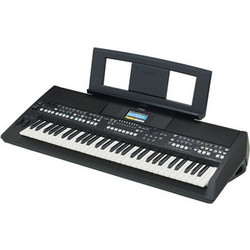 Yamaha PSR-SX600 Αρμόνιο με 61 Βαρυκεντρισμένα Πλήκτρα