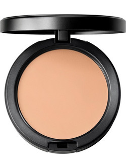 M·A·C Studio Fix Powder Plus Foundation NW10 15gr