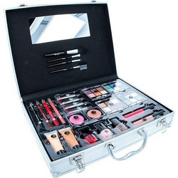 2K Beauty Unlimited Train Case Make up Palette 63.2gr