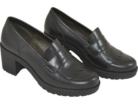 Bryan pumps Roma 212