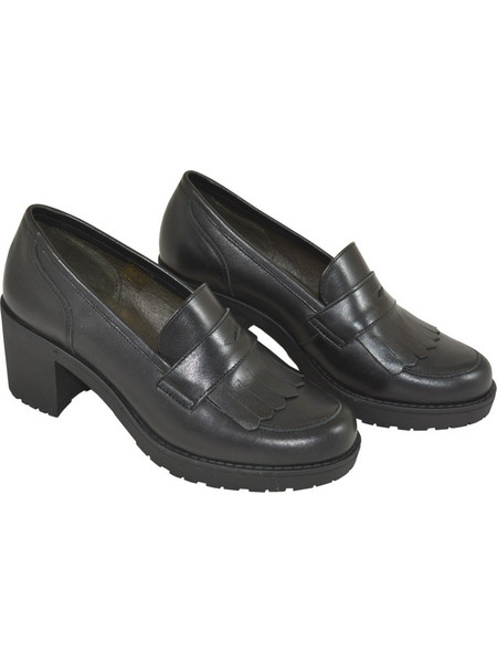 Bryan pumps Roma 212