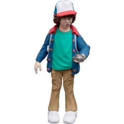 Weta Workshop Stranger Things Mini Epics The Pathfinder Dustin 14cm