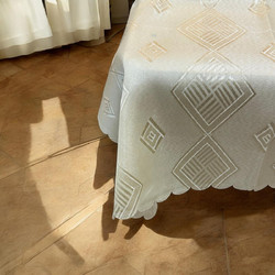ΑΛΕΚΙΑΣΤΟ ΤΡΑΠΕΖΟΜΑΝΤΗΛΟ ROMVOS 140Χ180 ΧΡΥΣΑΦΙ LINEAHOME