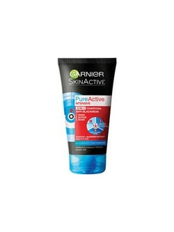 Garnier Skin Naturals Pure Active Exfoliating Gel 150ml