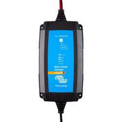Victron Energy Blue Smart IP65 12V 25A